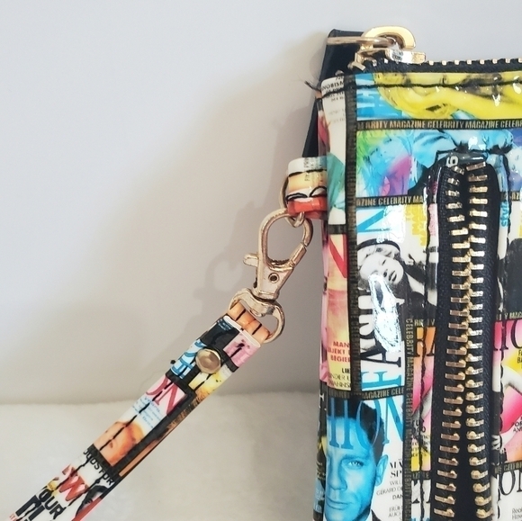 FASHION Magazine Print Style Clutch Wallet Wristlet Purse - Picture 7 of 15